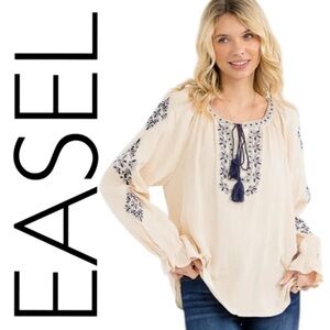 981:  EASEL NWT TOP NATURAL (GG1)